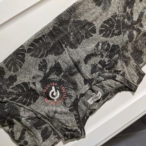 Peloton sleeveless shirt XL